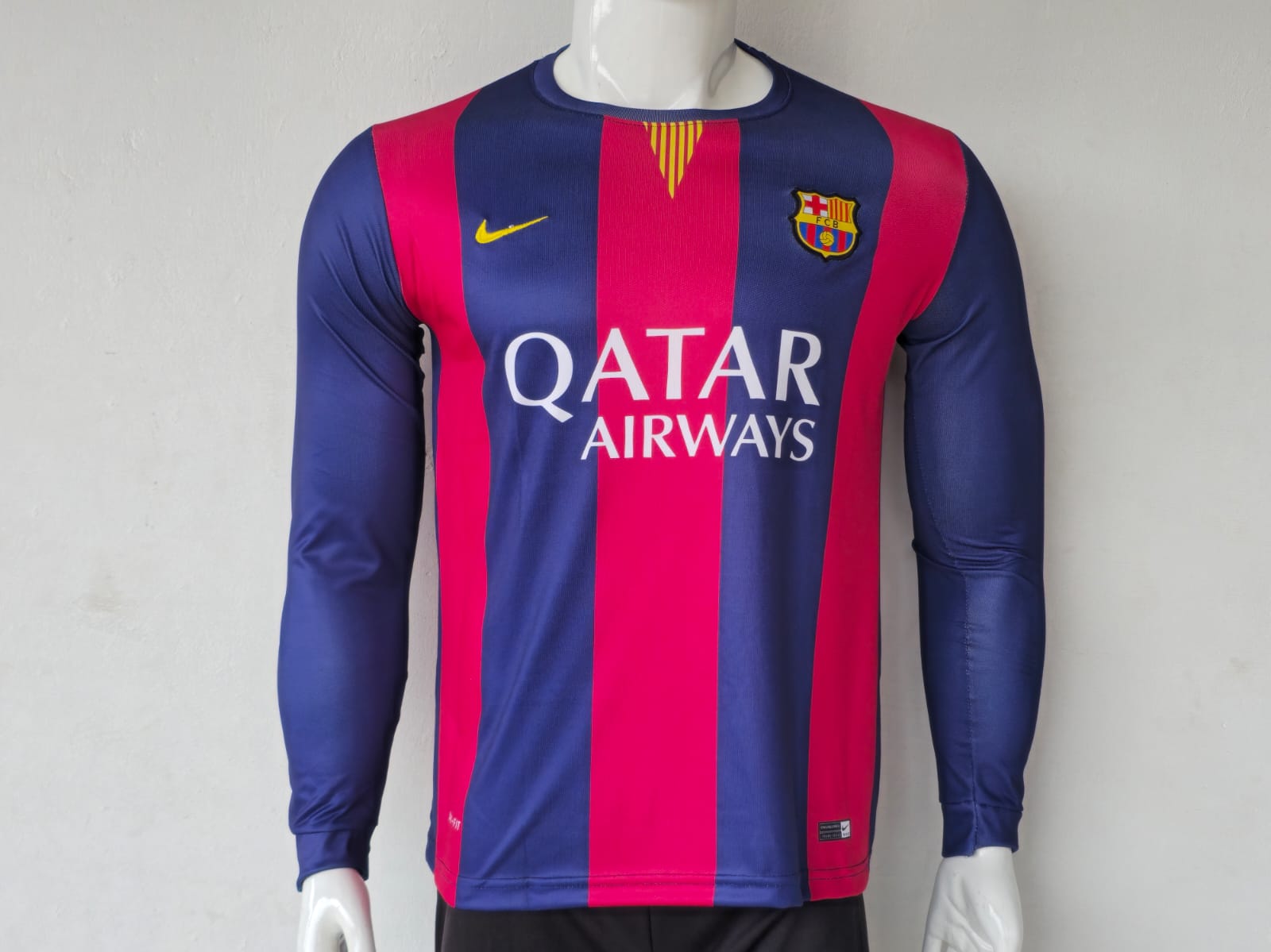 Barcelona 2014-2015 home (NEYMAR) - View 1